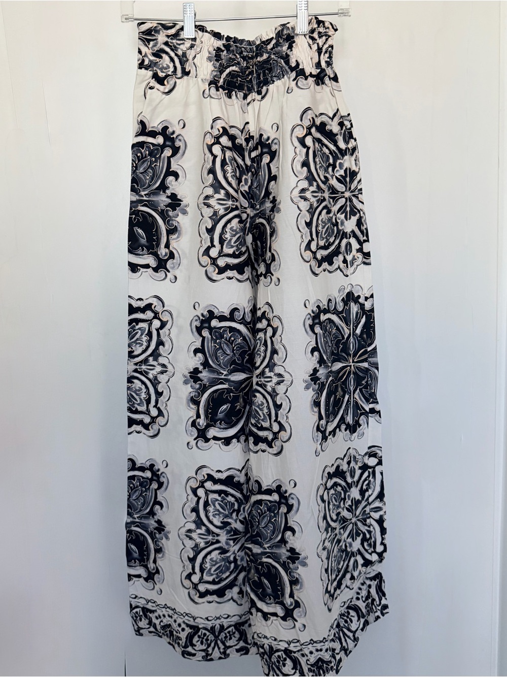 Stunning Italian 2 piece pant/vest outfit